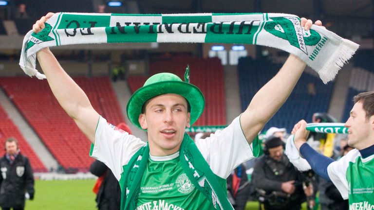 Scott Brown won his first major title with Hibs.