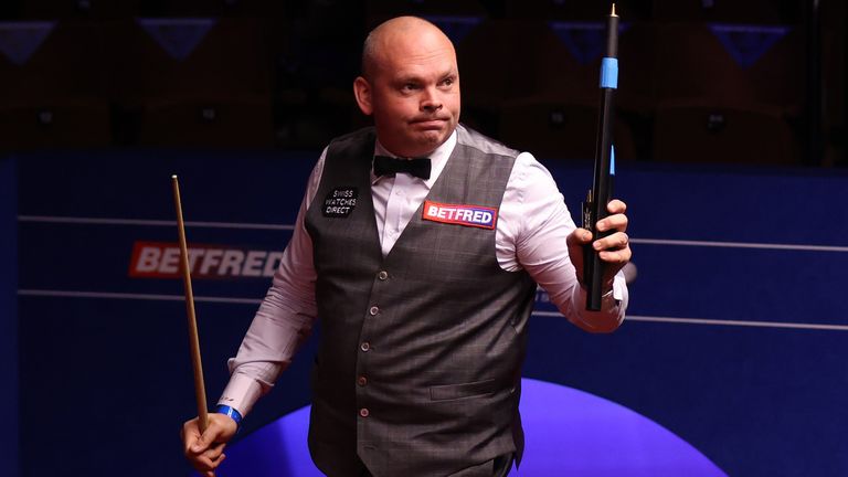 Bingham insists that the Crucible is still a very special place to play snooker, despite its 980 capacity.