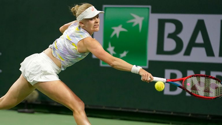 Dart returns a shot against Elina Svitolina